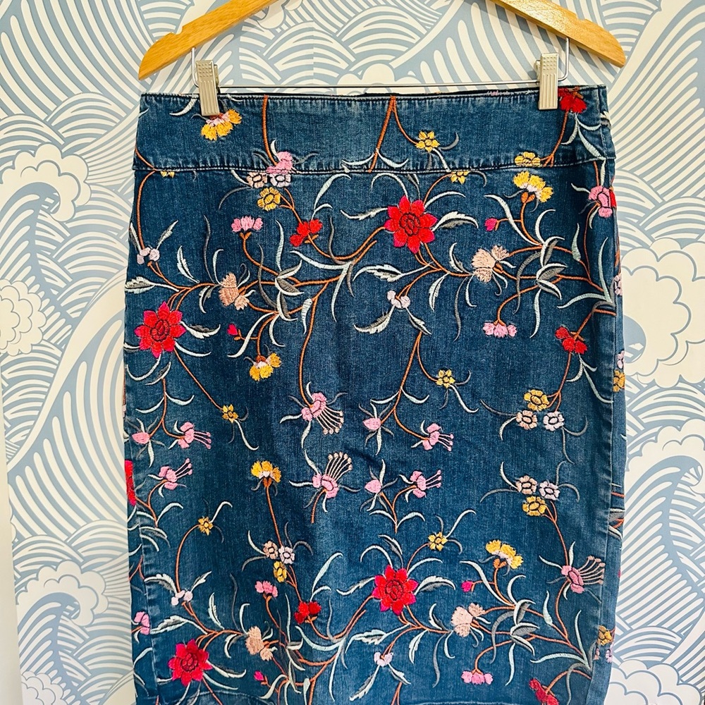 Anthropologie Flower Embroidered Denim Pencil Skirt